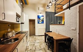 King Apartment